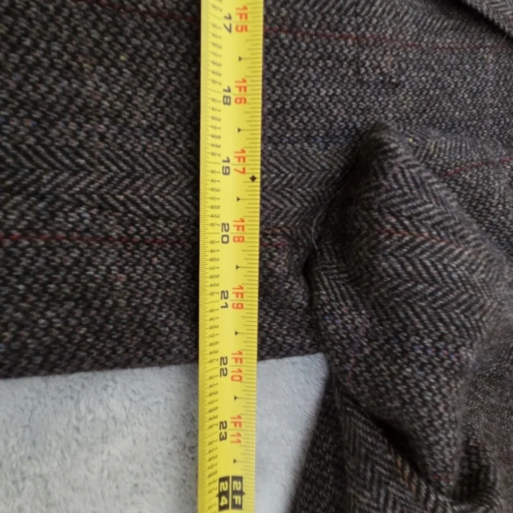 VTG Tweed Jacket L Grey Herringbone 100% Wool Blazer 44R Made in USA Sport Coat